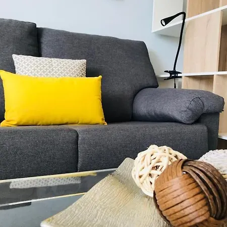 Estudio Con Amplia Terraza En Apartment *